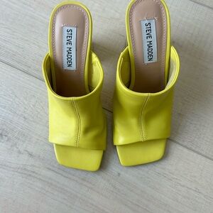 Steve Madden Yellow Shoes